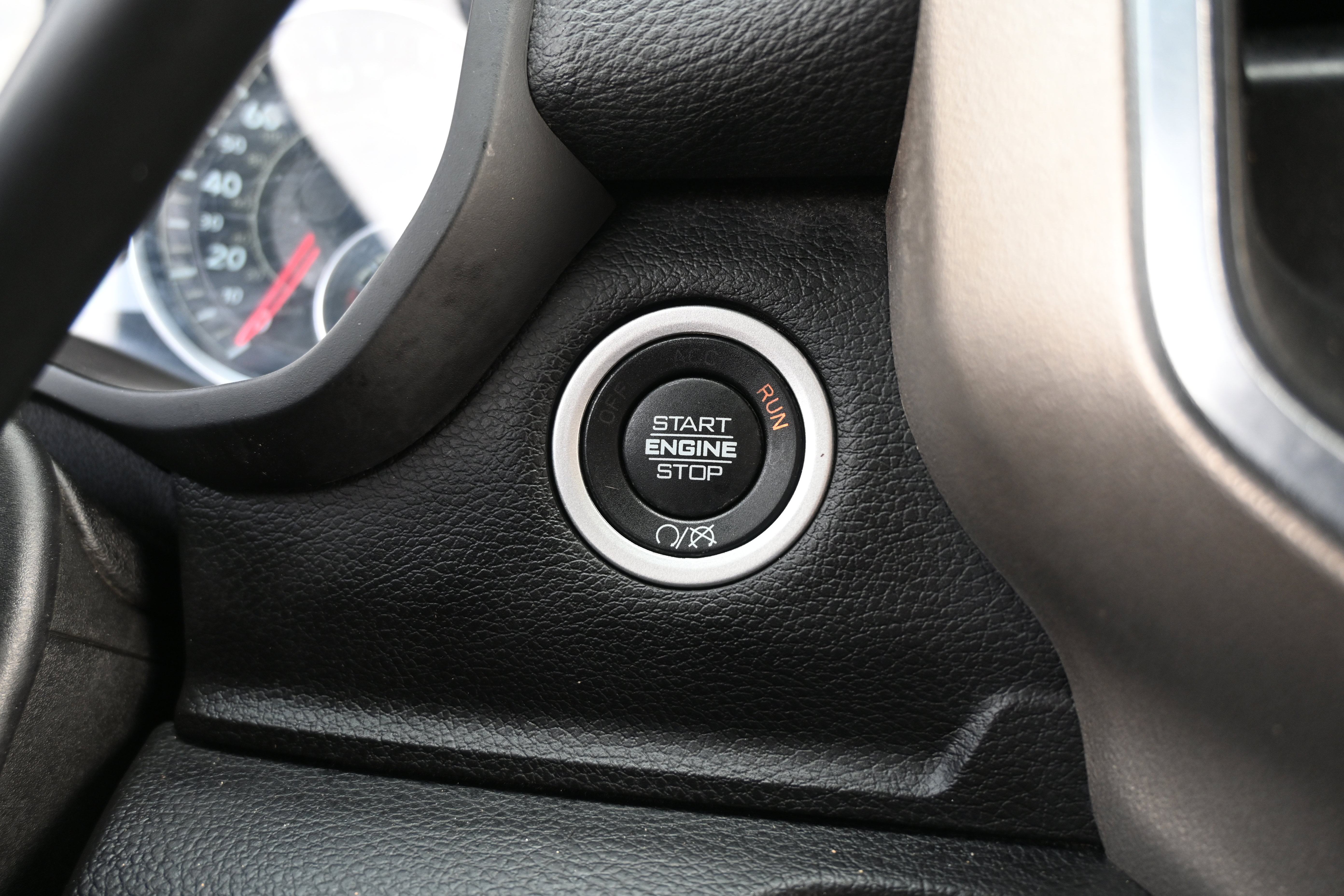 Used 2024 RAM 2500 Laramie image 22