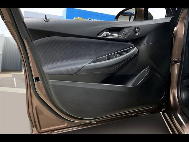 Used 2019 Chevrolet Cruze LT w/ Convenience Package image 18