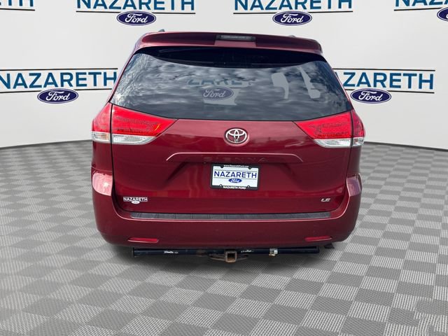 Used 2012 Toyota Sienna LE FWD image 6
