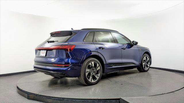 Used 2021 Audi e-tron Premium w/ Convenience Plus Package AWD/4WD image 8