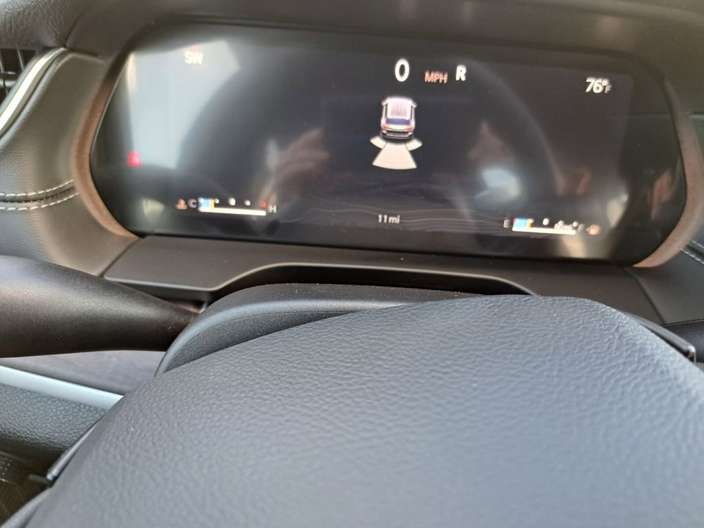 New 2025 Jeep Grand Cherokee L Limited image 12