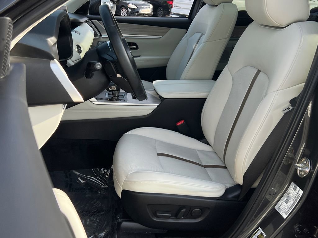 Used 2024 MAZDA CX-90 Plug-In Hybrid w/ Premium Plus image 21