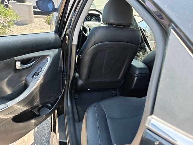 Used 2015 Hyundai Elantra Limited FWD image 16