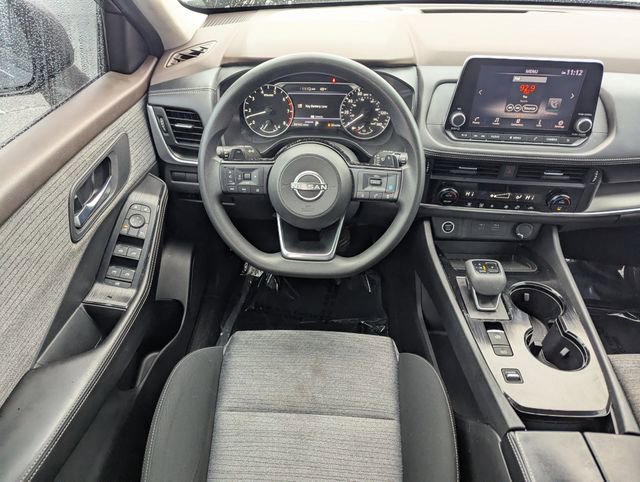 Used 2023 Nissan Rogue SV image 14