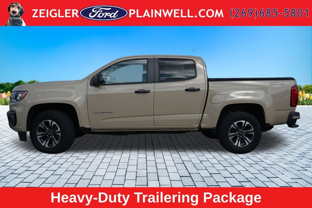 Used 2022 Chevrolet Colorado Z71 AWD/4WD image 2
