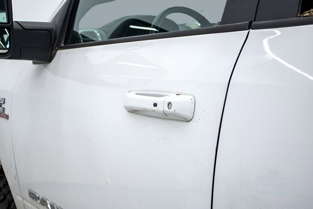 Used 2024 RAM 2500 Laramie AWD/4WD image 34