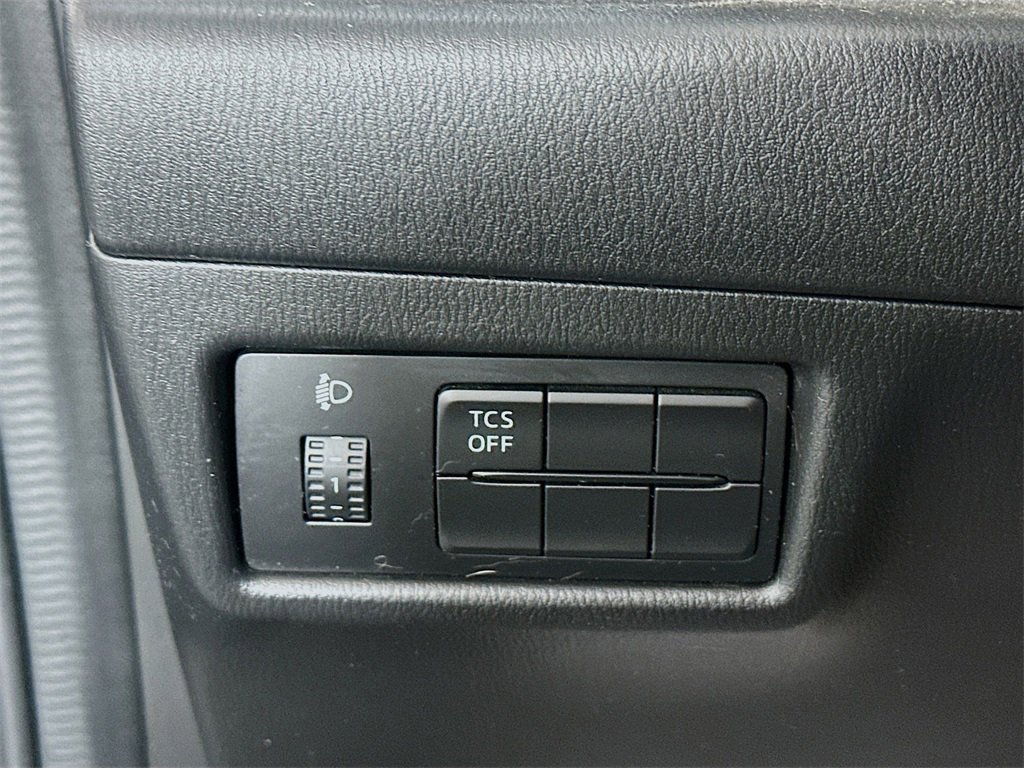 Used 2018 MAZDA CX-5 Sport image 10