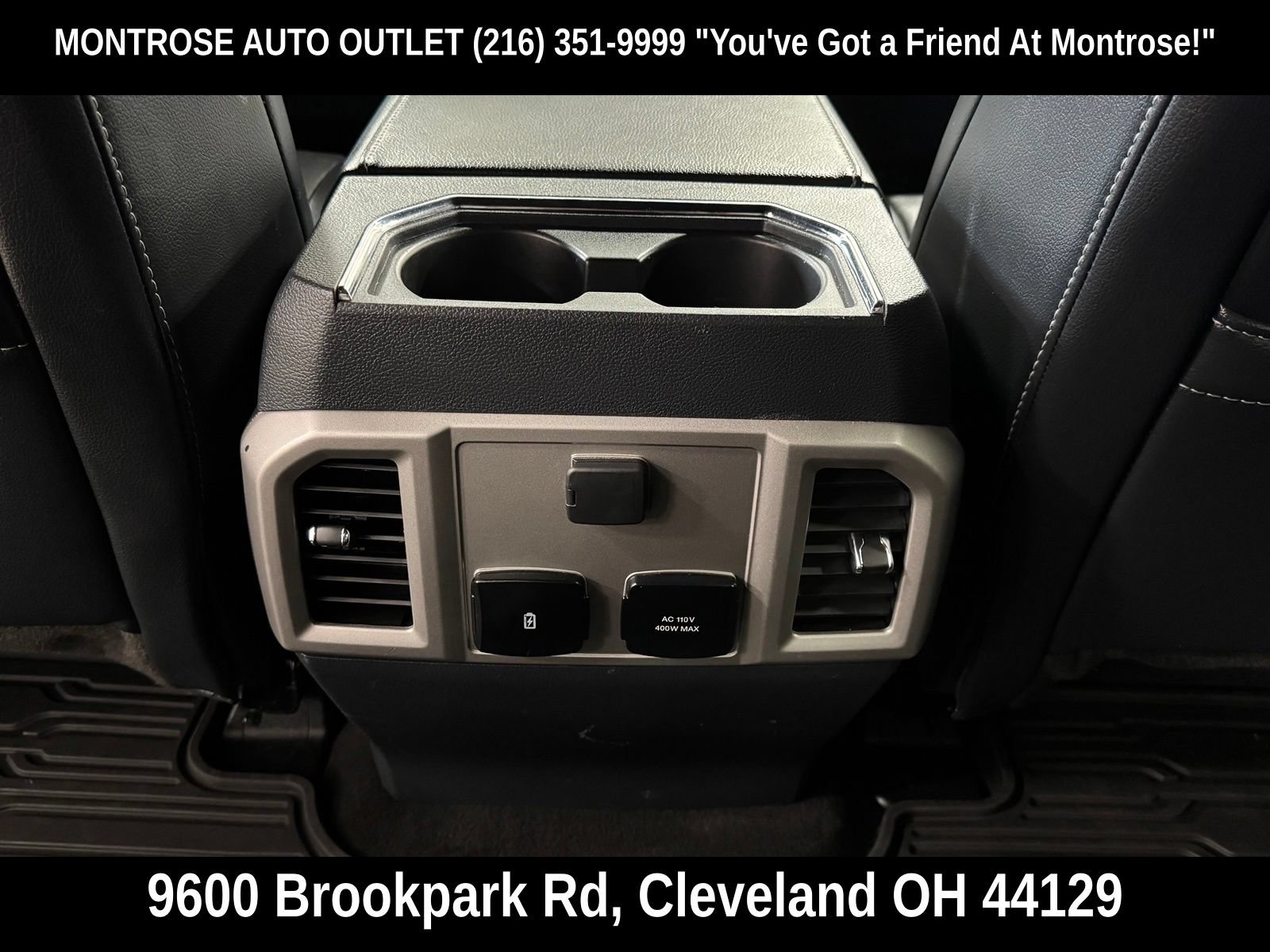 Used 2022 Ford F250 Lariat w/ Black Appearance Package AWD/4WD image 39