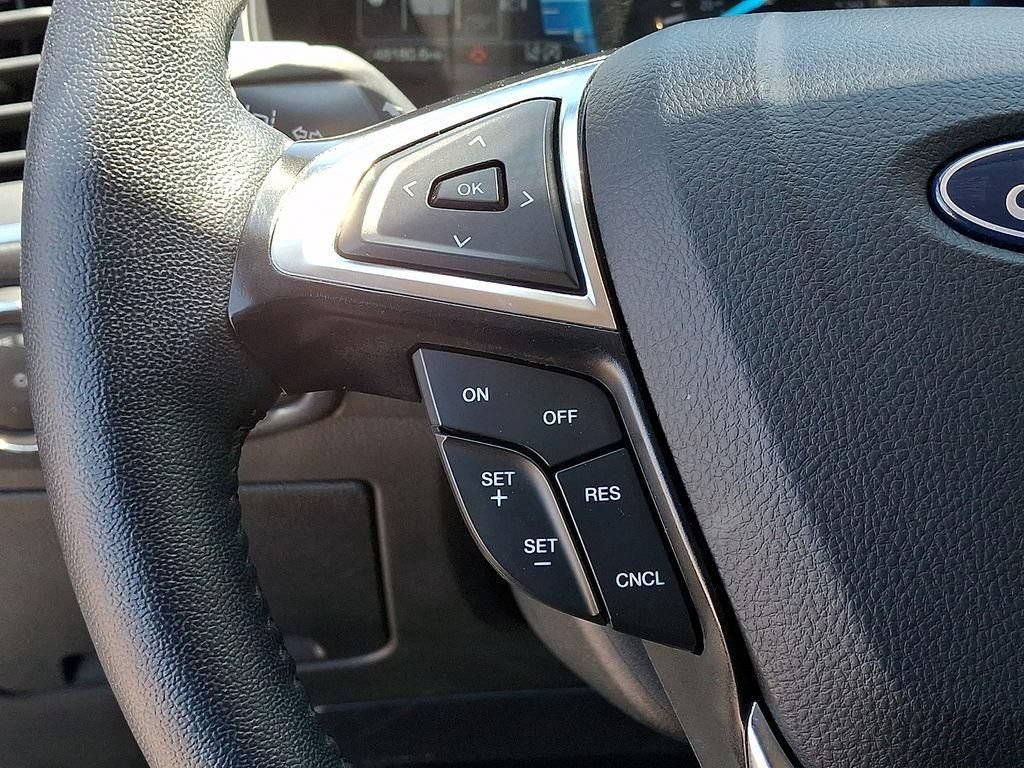Used 2024 Ford Edge Titanium AWD/4WD image 24