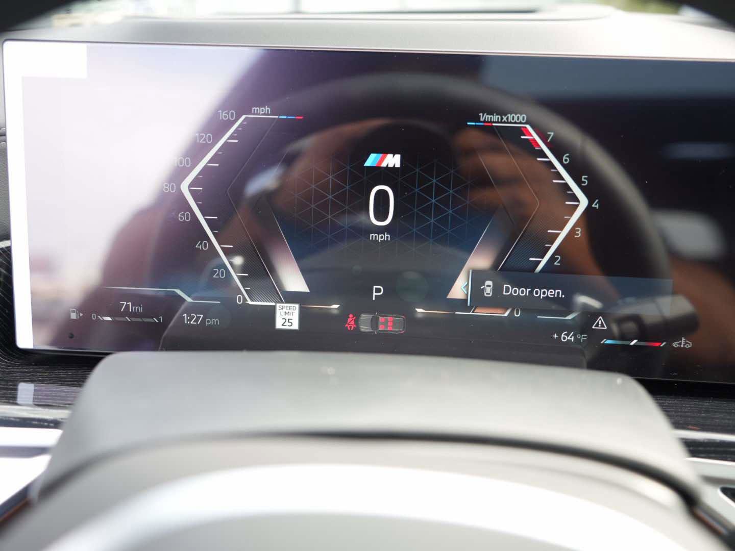 New 2026 BMW X7 xDrive40i w/ M Sport Package image 17