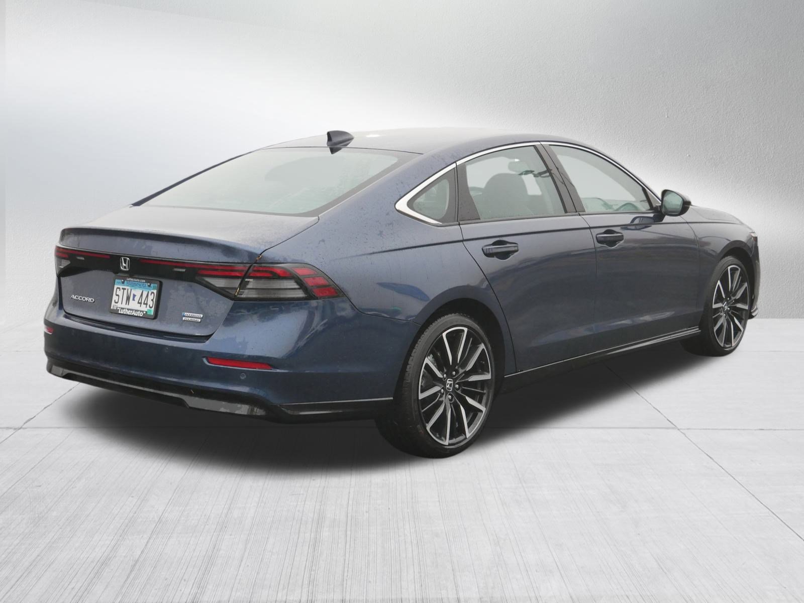 Certified 2025 Honda Accord Touring image 7