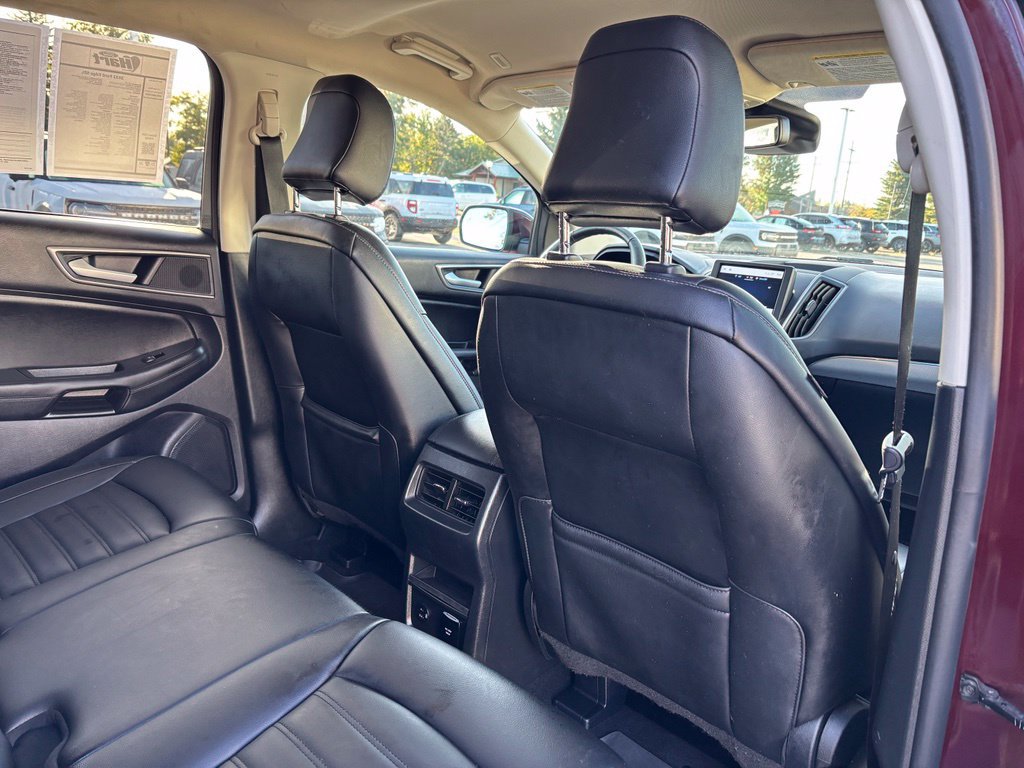 Used 2022 Ford Edge SEL w/ Convenience Package AWD/4WD image 17