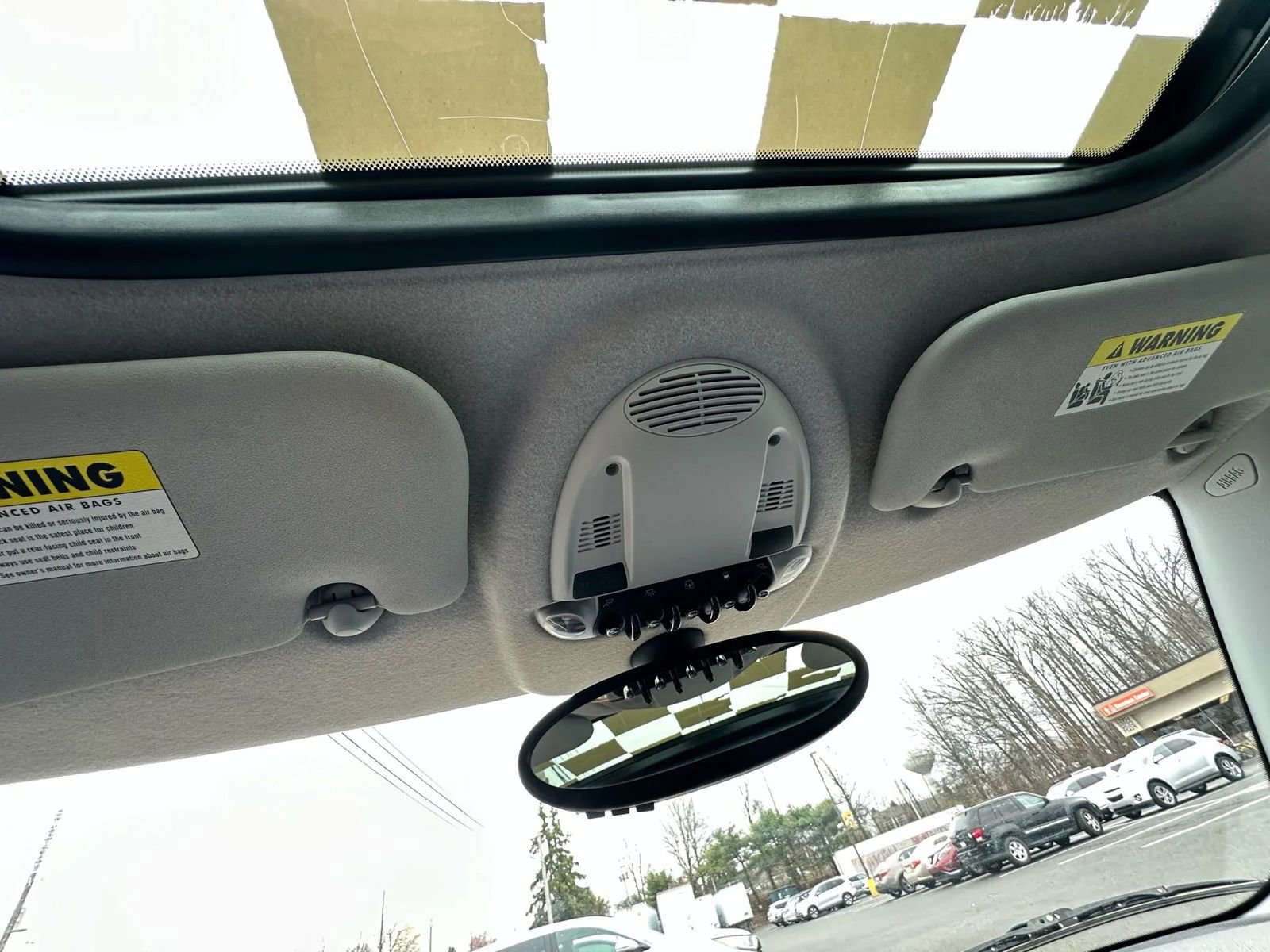 Used 2009 MINI Cooper Hardtop image 18