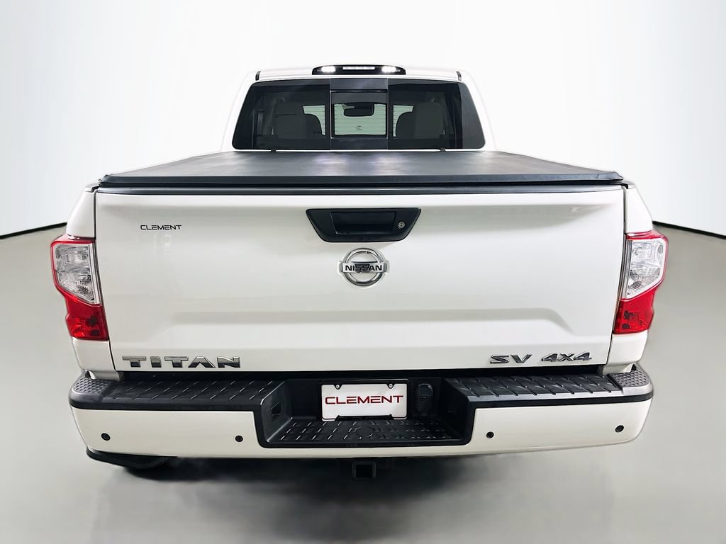 Used 2021 Nissan Titan SV w/ SV Convenience Package AWD/4WD image 8