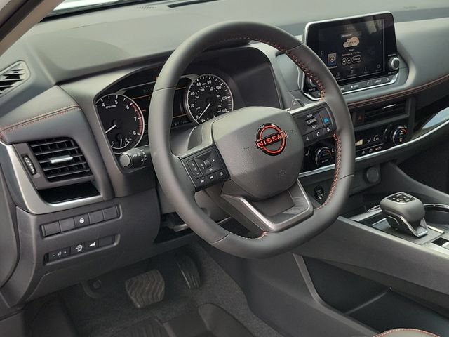 New 2026 Nissan Rogue SV AWD/4WD image 9