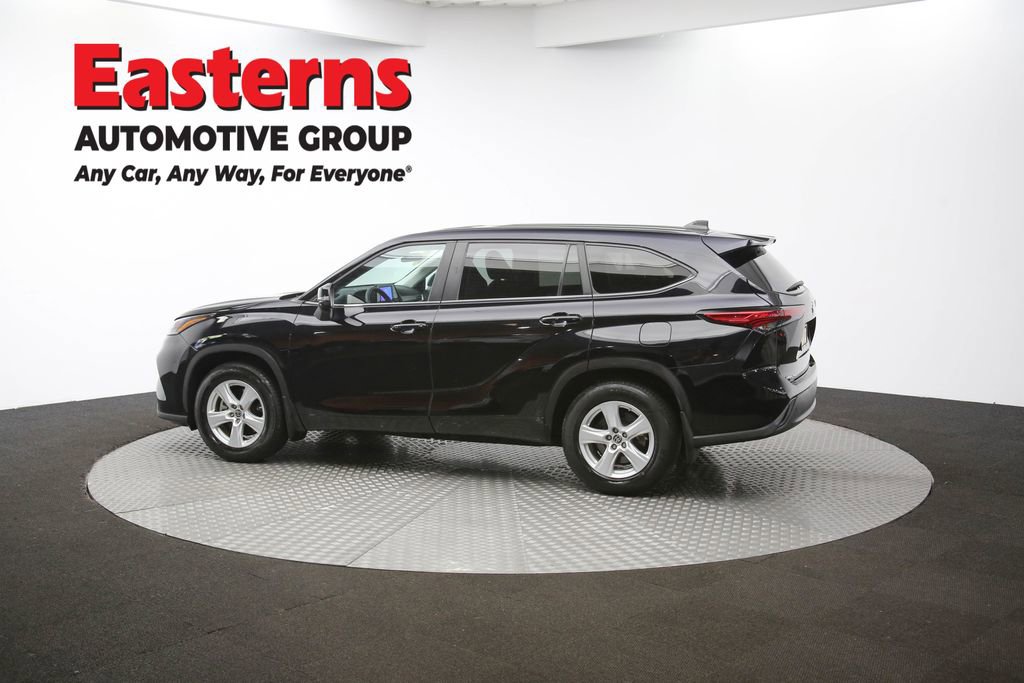 Used 2023 Toyota Highlander L image 61