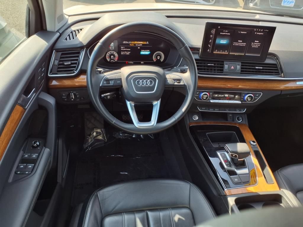 Used 2023 Audi Q5 2.0T Premium Plus AWD/4WD image 8