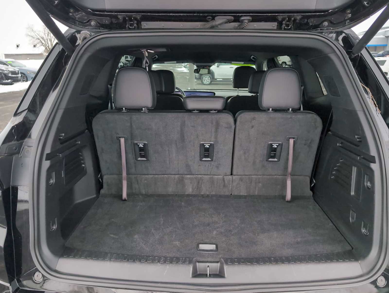 Used 2025 Buick Enclave Sport Touring image 33