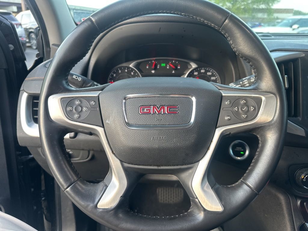 Used 2020 GMC Terrain SLE w/ Elevation Edition image 16