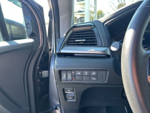 Used 2024 Honda Odyssey Touring image 27