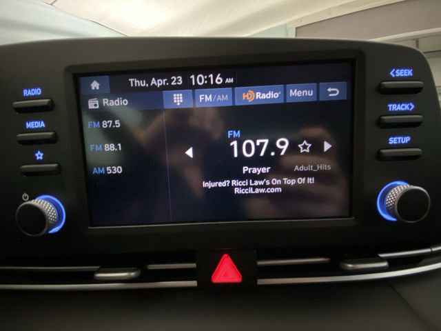 Certified 2026 Hyundai Elantra SE FWD image 16