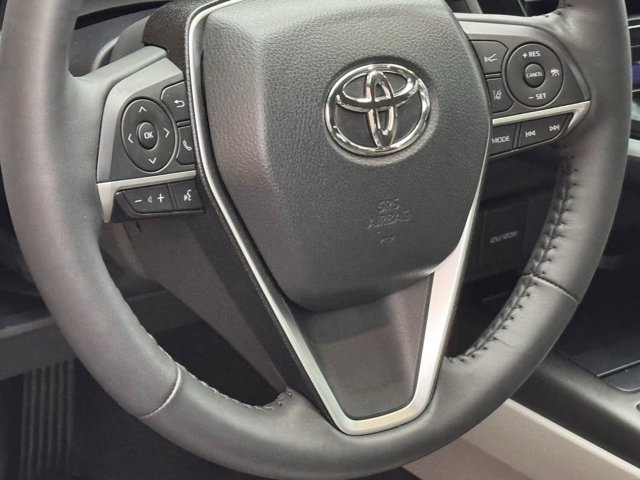 Used 2024 Toyota Camry XLE w/ Cold Weather Package image 19