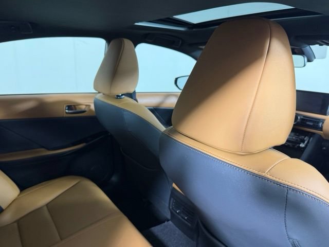 Used 2025 Lexus IS 350 F Sport RWD image 26