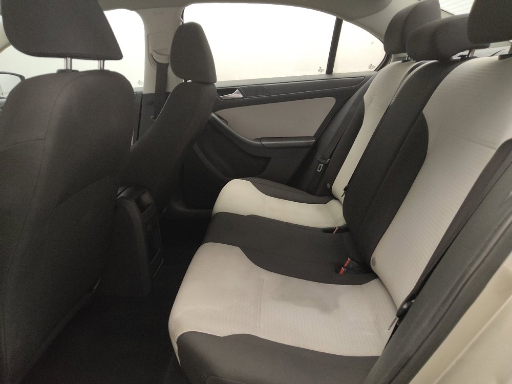 Used 2015 Volkswagen Jetta S w/ Welcome Package FWD image 18