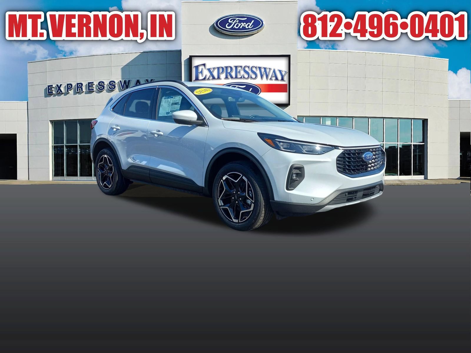 Used 2025 Ford Escape Platinum w/ Premium Technology Package AWD/4WD image 4