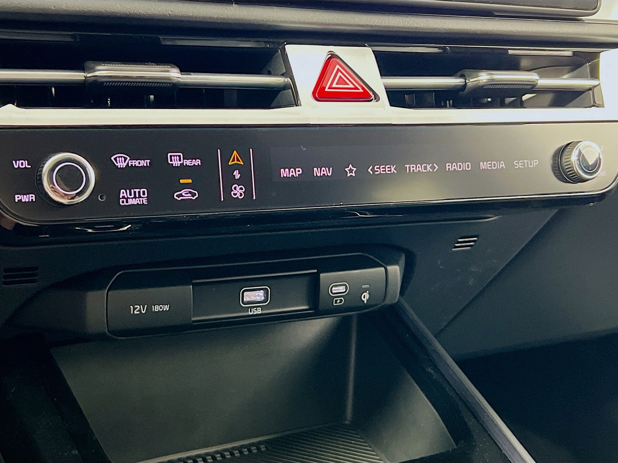 New 2025 Kia Niro EX image 11