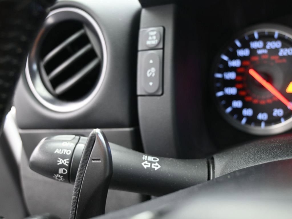 Used 2012 Nissan GT-R Premium image 23