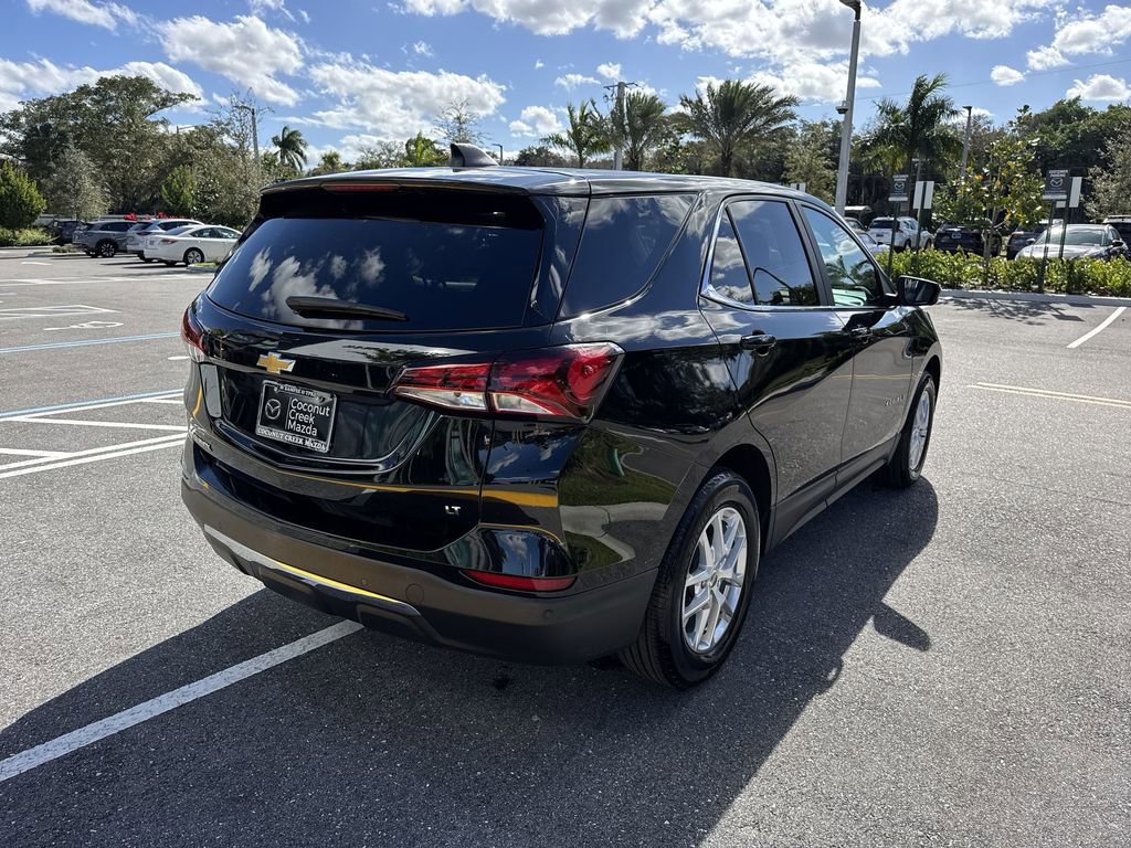 Used 2022 Chevrolet Equinox LT image 4