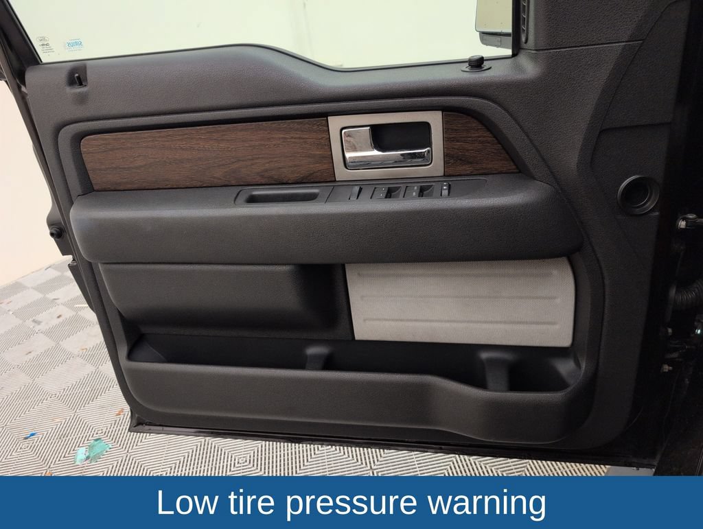 Used 2013 Ford F150 Lariat w/ Mid Equipment Group RWD image 30