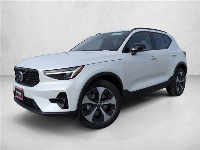 New 2026 Volvo XC40 B5 Plus w/ Climate Package