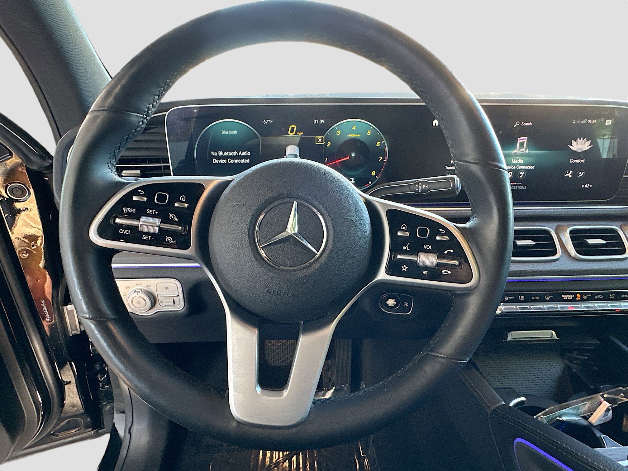 Used 2020 Mercedes-Benz GLE 350 4MATIC image 11