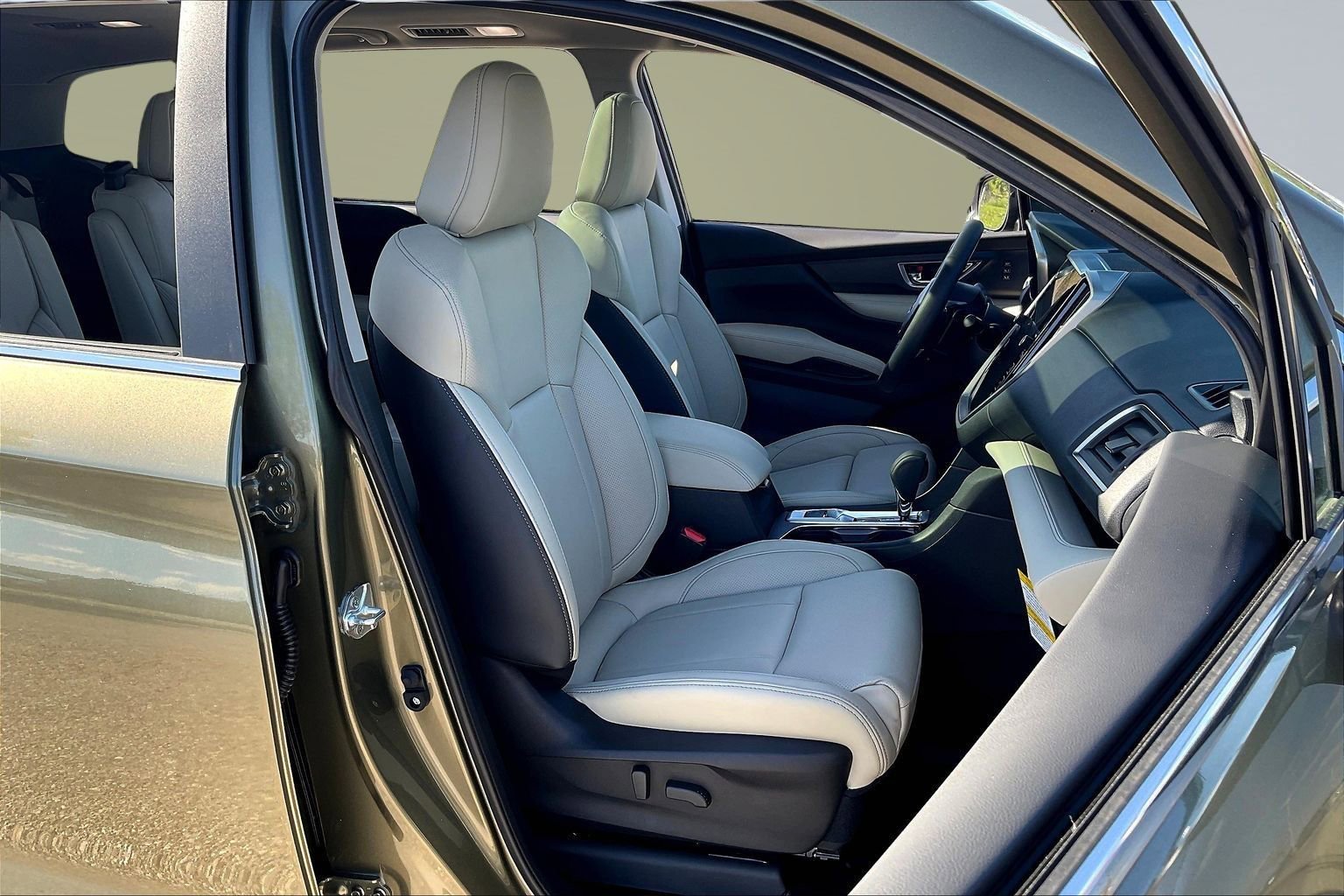 New 2026 Subaru Ascent Limited image 22