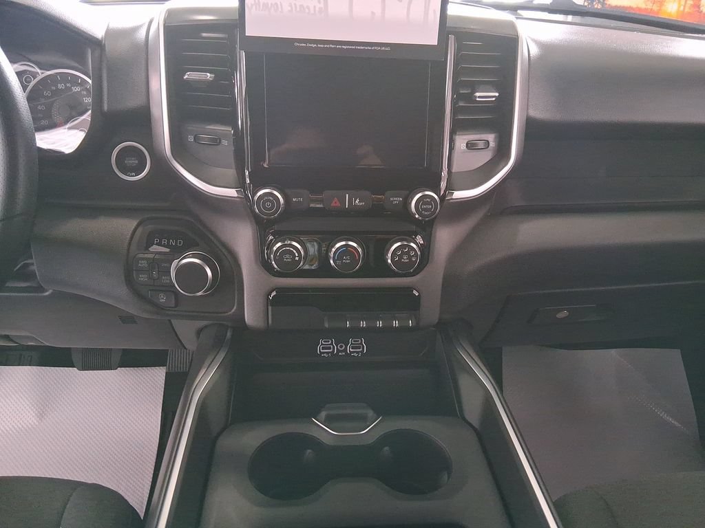 New 2026 RAM 1500 Big Horn AWD/4WD image 13