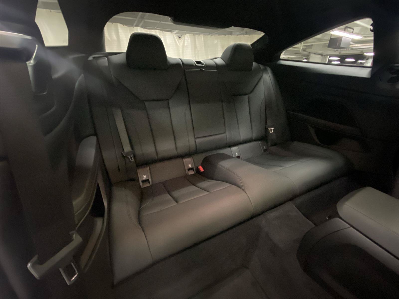 Used 2021 BMW 430i Coupe w/ Convenience Package RWD image 29