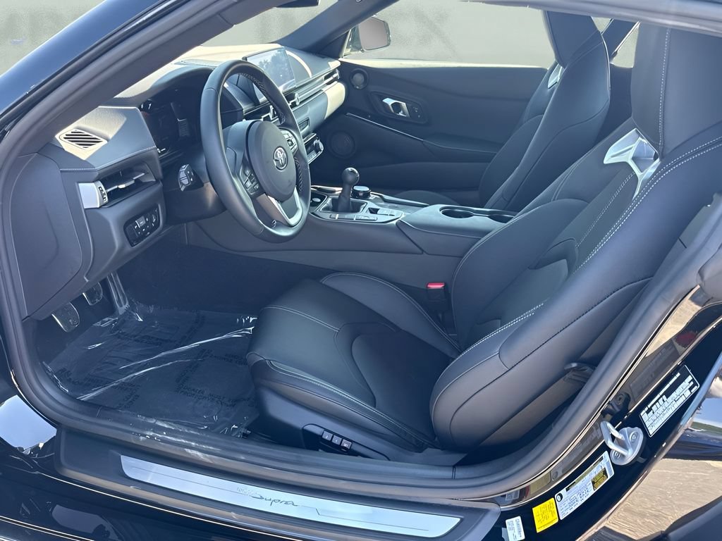 Used 2026 Toyota Supra Premium w/ Driver Assist Package RWD image 9