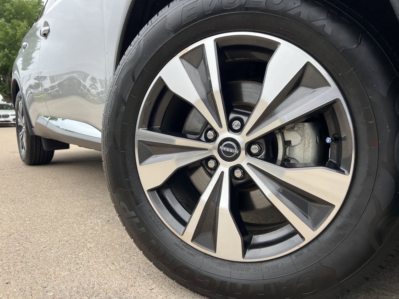 Used 2023 Nissan Murano SV AWD/4WD image 7