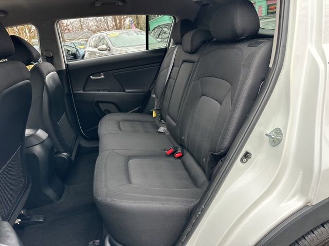 Used 2013 Kia Sportage LX w/ Convenience Pkg image 8