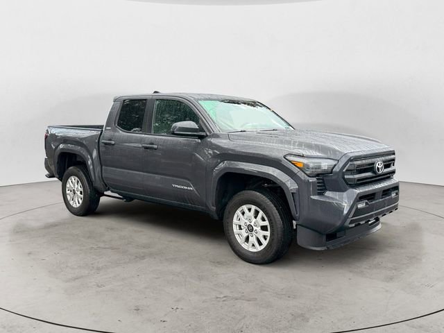 Used 2025 Toyota Tacoma SR5 AWD/4WD image 7