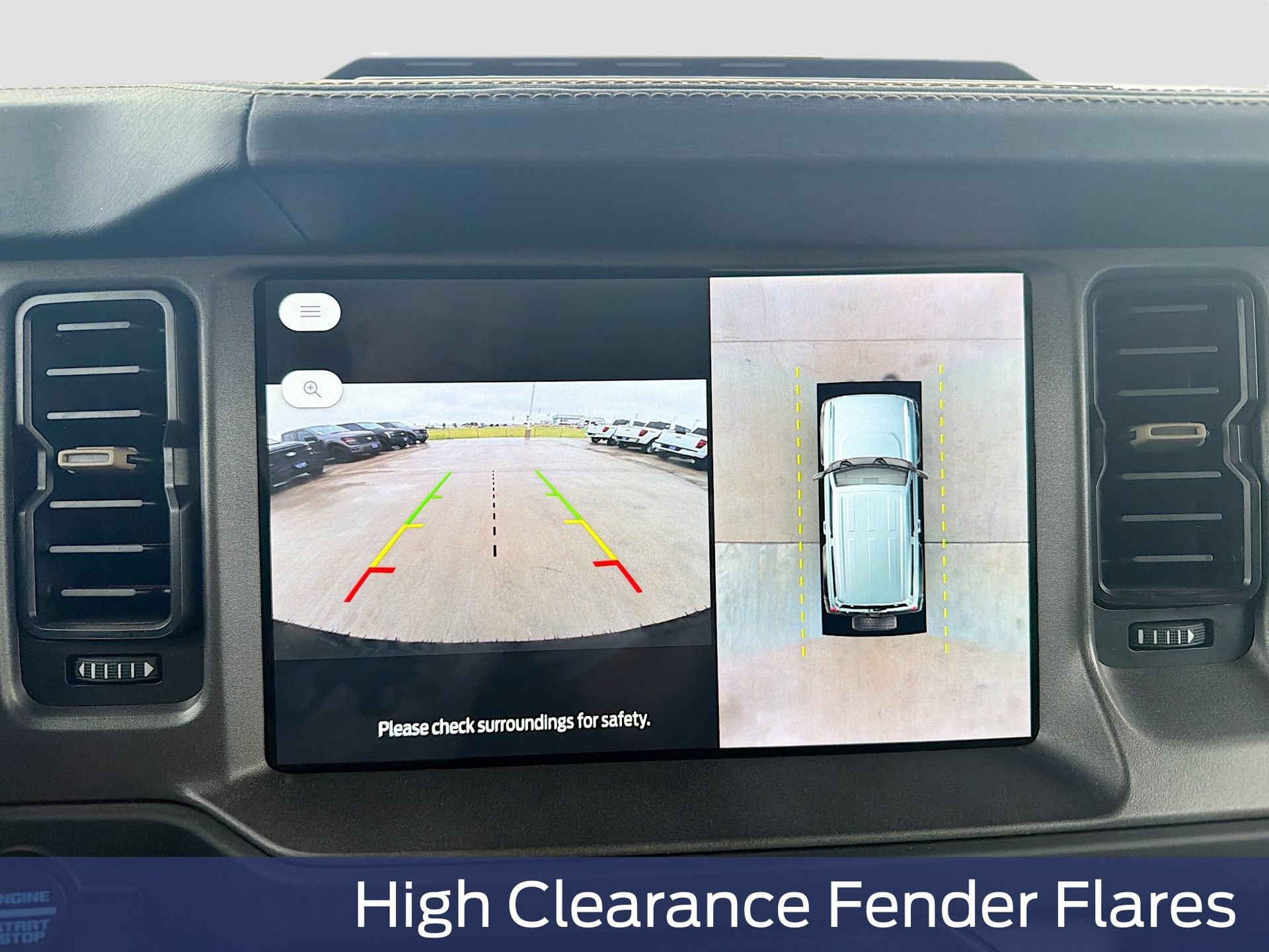 Used 2025 Ford Bronco Badlands AWD/4WD image 19