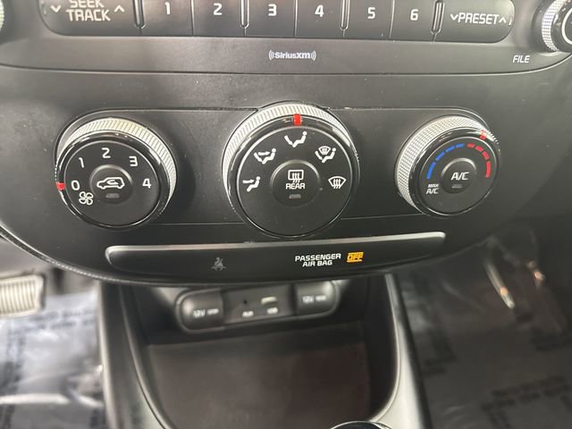 Used 2017 Kia Soul image 8