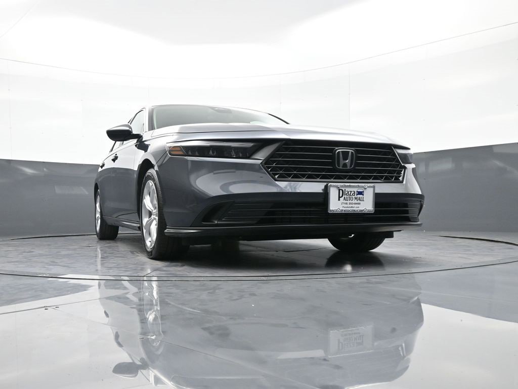 Certified 2023 Honda Accord LX image 27