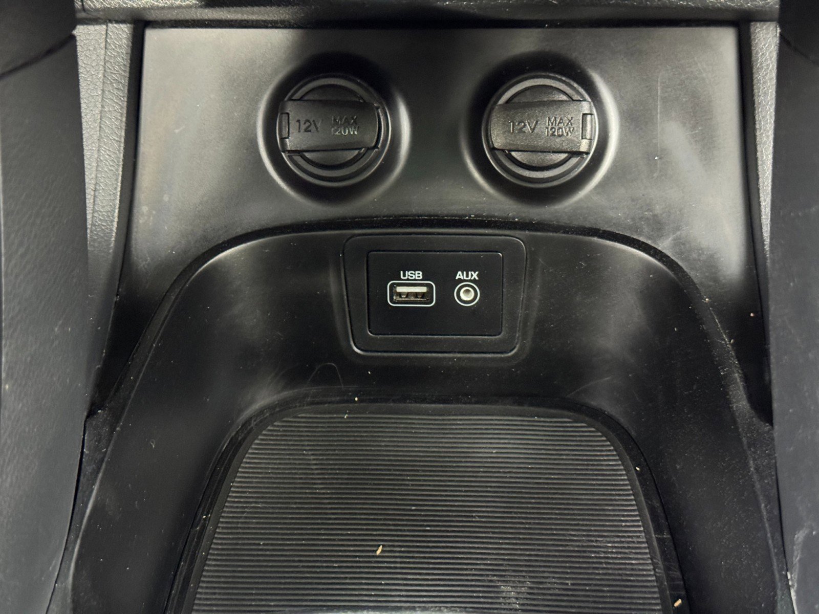 Used 2018 Hyundai Santa Fe Sport w/ 2.4L Tech Package 04 image 29