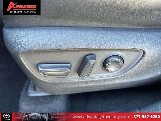 Certified 2024 Toyota Highlander XLE image 21