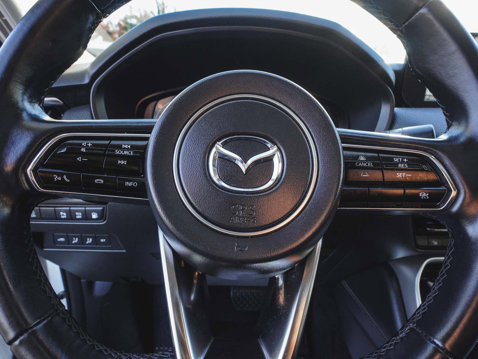 Used 2024 MAZDA CX-90 Plug-In Hybrid w/ Premium Pkg image 26