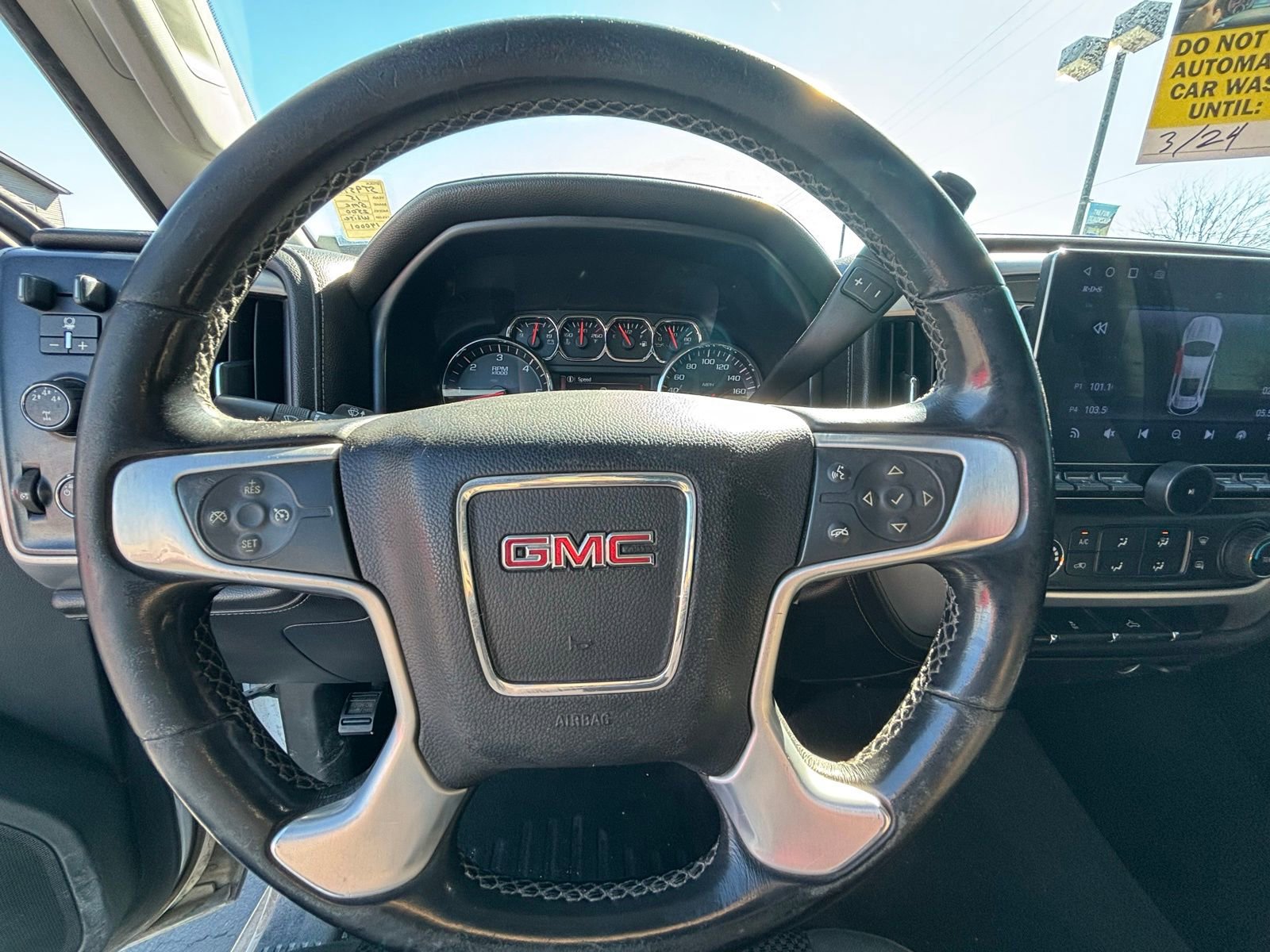 Used 2015 GMC Sierra 2500 SLE image 12