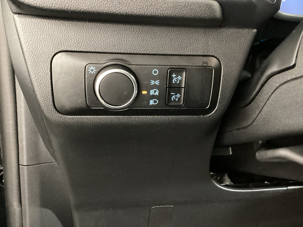 Used 2025 Ford Escape Active AWD/4WD image 23